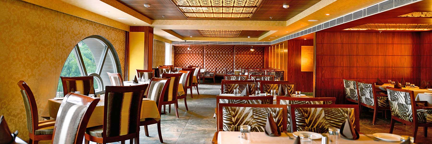 Restaurant area of hotel regent grand